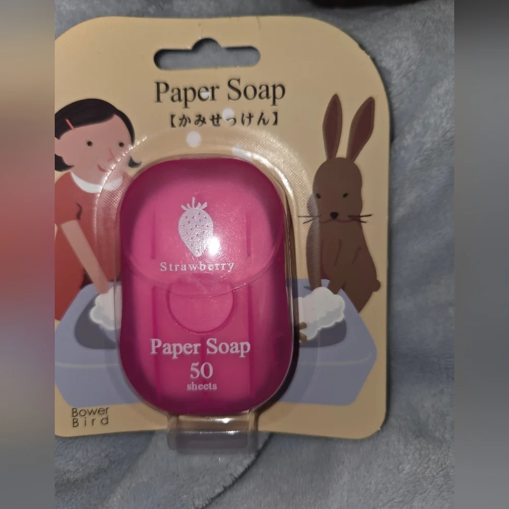 Soap, Strawberry Paper Soap 50 Sheets NWOT